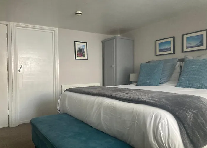 Unbeatable Hotels in Weymouth Town Centre