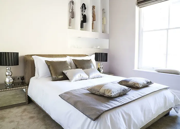 Top Hotels Near Cardiff Airport with Parking